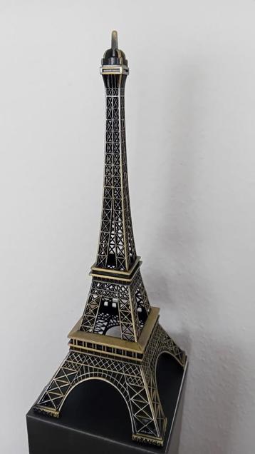 Mini eiffeltoren.23cm metallic  beschikbaar voor biedingen