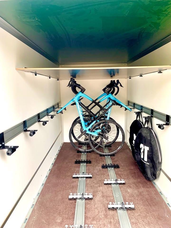 Verhuur aanhangwagen voor fietsen, Sport en Fitness, Wielrennen, Zo goed als nieuw, Ophalen