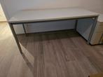 Trois tables de travail robustes + un meuble à tiroirs, Maison & Meubles, Enlèvement, Comme neuf, Bureau
