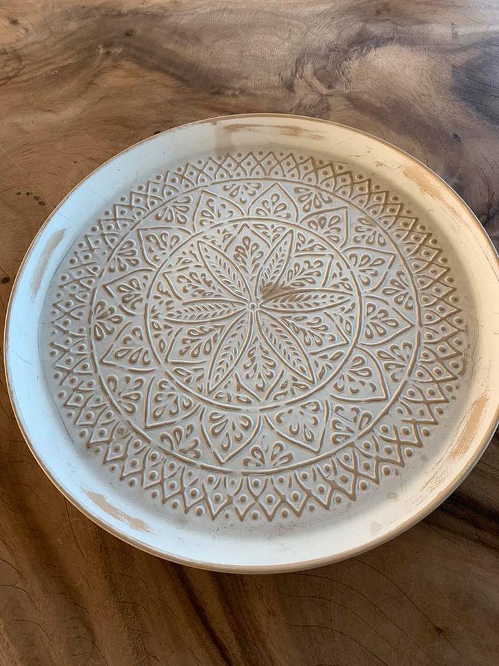 2 metalen dienbladen BoHo stijl, Huis en Inrichting, Woonaccessoires | Dienbladen, Zo goed als nieuw, Ophalen