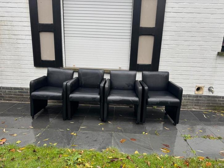 4 zwarte clubzeteltjes., Tuin en Terras, Tuinsets en Loungesets, Gebruikt, Loungeset, Kunststof, 4 zitplaatsen, Ophalen