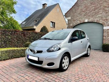 Toyota Aygo 1.0i 5-deurs 79.467km!! Klaar om in te schrijven beschikbaar voor biedingen