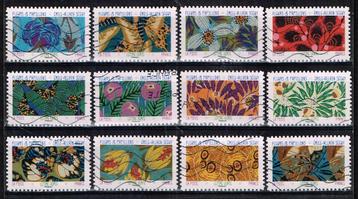 Postzegels uit Frankrijk - K 4000 - vlinders en bloemen