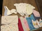 Baby starterset : slabbetjes, body's, mutsjes, handdoek & de, Kinderen en Baby's, Ophalen of Verzenden, Gebruikt, Maat 56