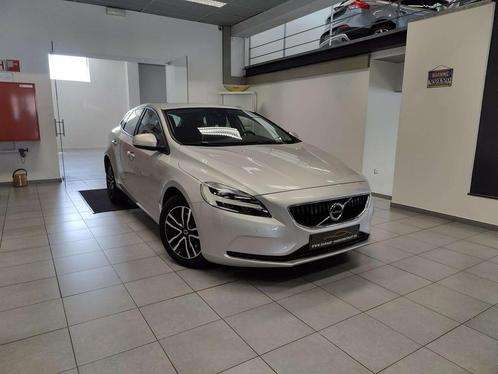 Volvo V40 BLACK EDITION T2 BENZINE (bj 2020), Auto's, Volvo, Bedrijf, Te koop, V40, Metaalkleur, Benzine, Euro 6, Stadsauto, 5 deurs