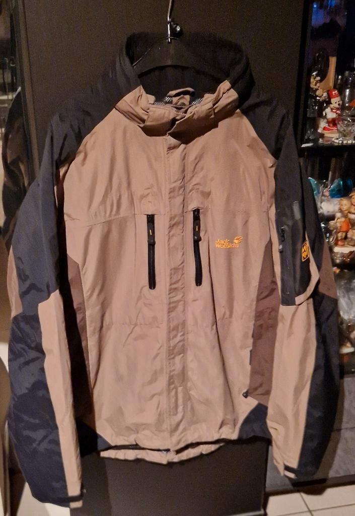 Jack Wolfskin👍NIEUWE👍100%Ultra waterdicht + winddicht👍m:L, Sport en Fitness, Bergsport en Wandelen, Nieuw, Ophalen of Verzenden
