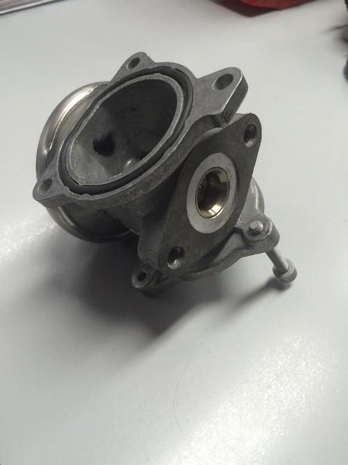 EGR KLEP Volkswagen Polo IV Classic (9N5 / 6) (045129637A), Auto-onderdelen, Uitlaatsystemen, Volkswagen, Gebruikt