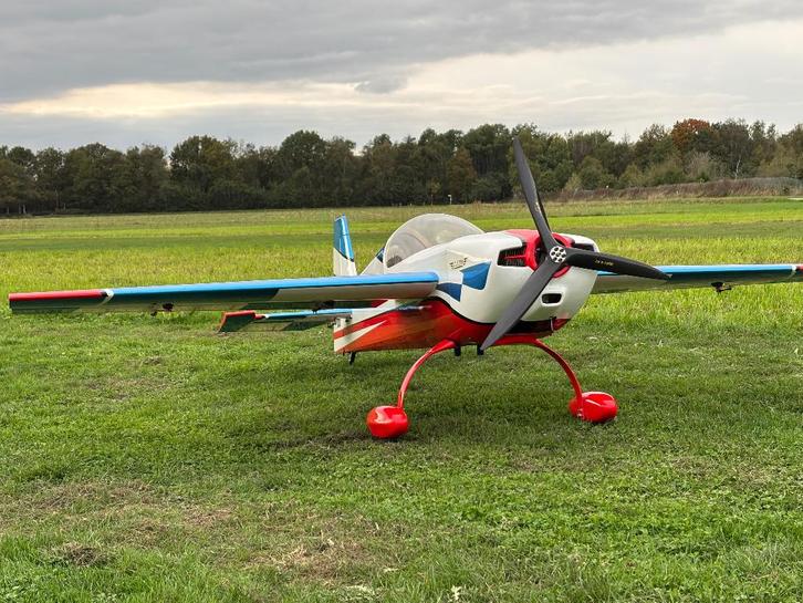 Pilot RC - Extra NG 103, Hobby en Vrije tijd, Modelbouw | Radiografisch | Vliegtuigen, Gebruikt, Benzine, Ophalen