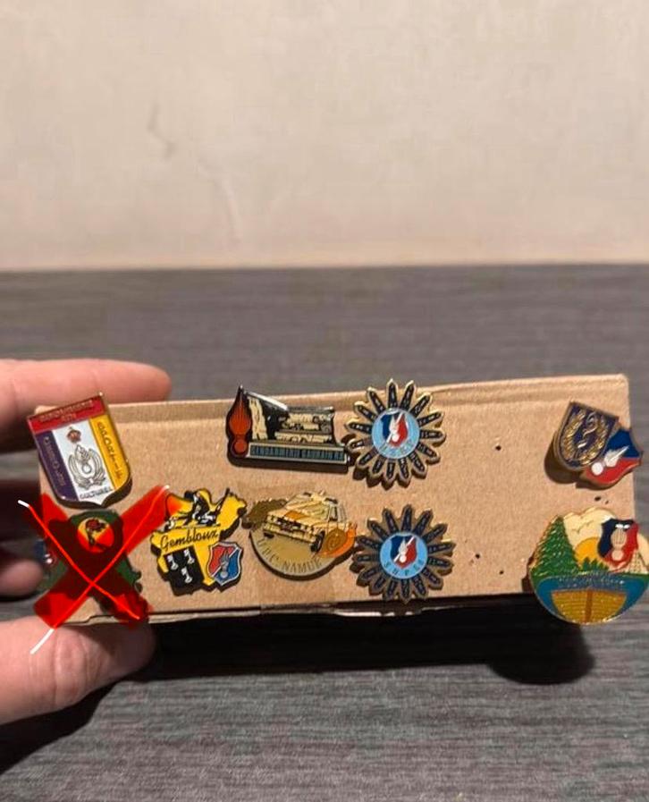 Pin Rijkswacht - Gendarmerie, Verzamelen, Militaria | Algemeen, Overige soorten, Ophalen of Verzenden