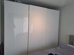 Witte driedeurs kleerkast, Huis en Inrichting, Kasten | Kleerkasten, Ophalen, Gebruikt, 200 cm of meer, Met hangruimte