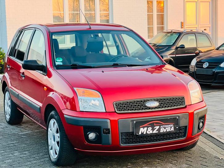 Ford Fusion 1.6i benzine * Automaat * 110.000 km * Airco *, Auto's, Ford, Bedrijf, Te koop, Fusion, ABS, Airbags, Airconditioning