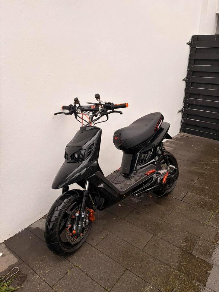 MBK Booster ( Spitro 70cc ), Fietsen en Brommers, Brommeronderdelen | Scooters, Zo goed als nieuw, Yamaha, Blok, Ophalen