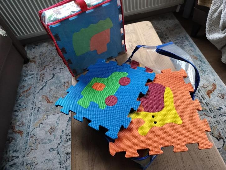 Speelmat puzzels, Kinderen en Baby's, Speelgoed | Speelkleden, Zo goed als nieuw, Ophalen