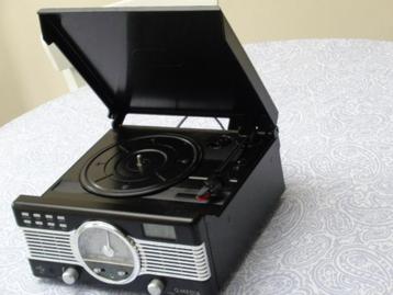 Stereo Retro  Platenspeler Radio USB Q MEDIA Model QTT-30-B  beschikbaar voor biedingen