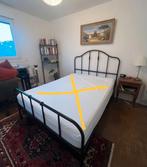 Sagstua Ikea bed van 140x200 cm zwart metaal, Kinderen en Baby's, Ophalen, Matras