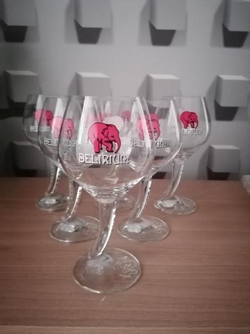 Glas glazen Delirium, voor 0,25 en 0,33 cl.  beschikbaar voor biedingen