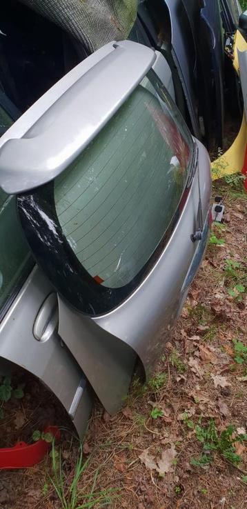 DAIHATSU SIRION 1   ACHTERKLEP +SPOILER  beschikbaar voor biedingen