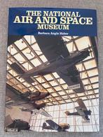 The national air and space museum, Verzamelen, Luchtvaart en Vliegtuigspotten, Ophalen of Verzenden, Zo goed als nieuw