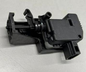 Mercedes-benz Tankdop tankklep slot A2048200072 A2048205397 beschikbaar voor biedingen