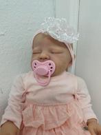 Reborn camilia, Ophalen