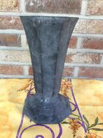 ZWARE IJZEREN VAAS ZO GOED ALS NIEUW, Maison & Meubles, Accessoires pour la Maison | Vases, Moins de 50 cm, Enlèvement ou Envoi