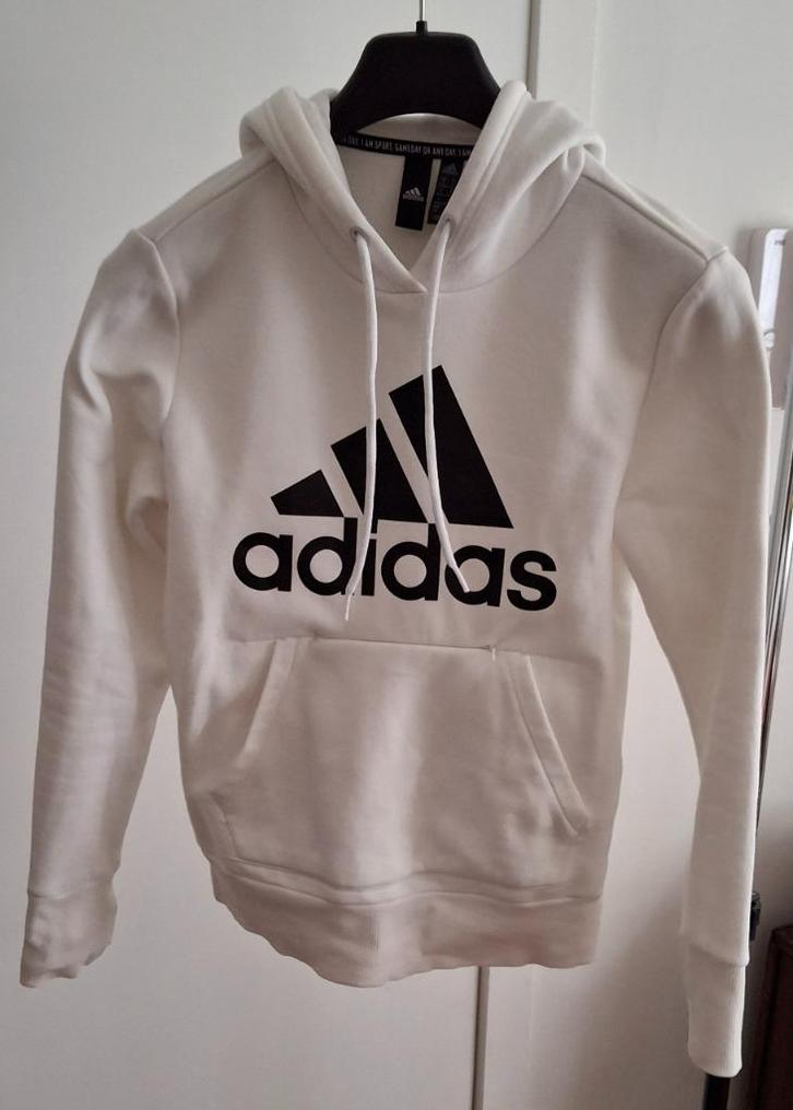 Lieve Adidas hoodie maat S, Kleding | Dames, Sportkleding, Zo goed als nieuw, Overige typen, Maat 36 (S), Wit, Ophalen of Verzenden
