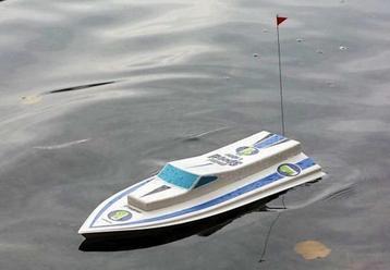 Bouwplan F1E-1kg speedboot beschikbaar voor biedingen