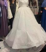 Trouwjurk met parels en steentjes, Kleding | Dames, Trouwkleding en Trouwaccessoires, Ophalen, Zo goed als nieuw, Trouwjurk