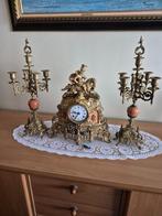 3 delig garnituur, Ophalen