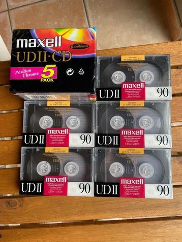 10 gesealde cassettes Maxell UDII C90 beschikbaar voor biedingen