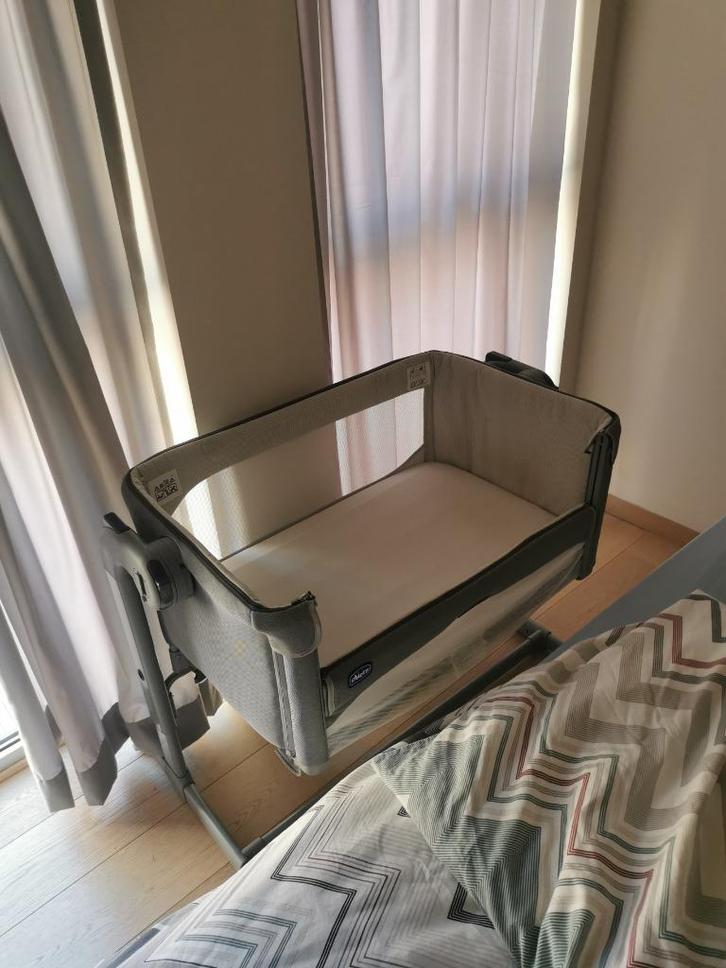 Chicco Next2Me Magic co-sleeper, Kinderen en Baby's, Babywiegjes en Ledikanten, Zo goed als nieuw, Wieg, Ophalen