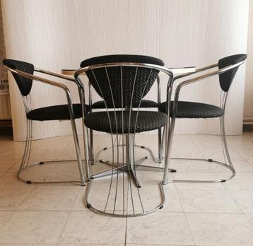 Vintage design stoelen  beschikbaar voor biedingen