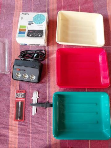 Te koop : benodigdheden voor analoge foto-ontwikkeling beschikbaar voor biedingen