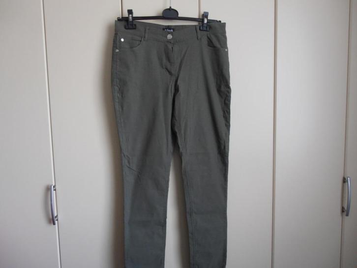 Dames broeken, Vêtements | Femmes, Culottes & Pantalons, Porté, Taille 42/44 (L), Rouge, Enlèvement