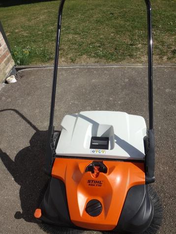 Stihl stofzuiger beschikbaar voor biedingen