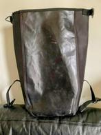 2 Waterproof AGU Clean Fietstassen-Shelter Large-Reflectie., Fietsen en Brommers, Ophalen, Zo goed als nieuw, Agu