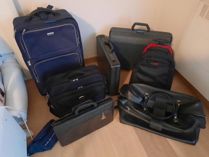 valiezen, Handtassen en Accessoires, Koffers, Gebruikt, Zacht kunststof, Ophalen