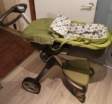 Poussette Stokke Xplory (touche olive, citron)  disponible aux enchères