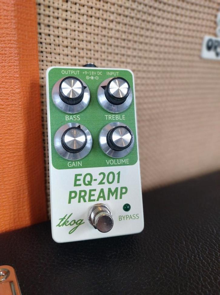 De koning van de uitrusting - EQ-201 Pream, Muziek en Instrumenten, Effecten, Zo goed als nieuw, Ophalen of Verzenden