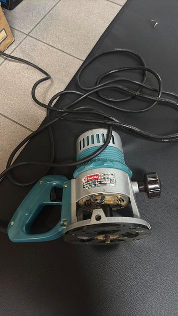 Makita bovenfrees als nieuw! beschikbaar voor biedingen