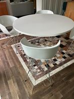 Eames geïnspireerde keukentafel + 4 stoelen, Ophalen, Gebruikt, Rond, Vier personen