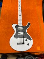 Guitare bois factice, Muziek en Instrumenten, Snaarinstrumenten | Gitaren | Elektrisch, Ophalen, Nieuw