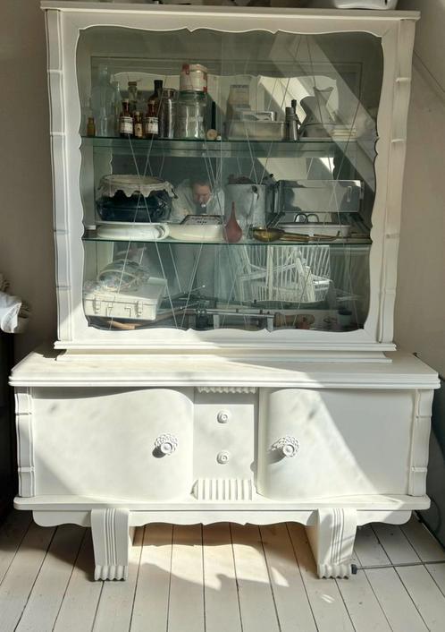 Vintage witte houten vitrinekast/ dressoir/ buffetkast, Huis en Inrichting, Kasten | Vitrinekasten, Gebruikt, Glas, Ophalen