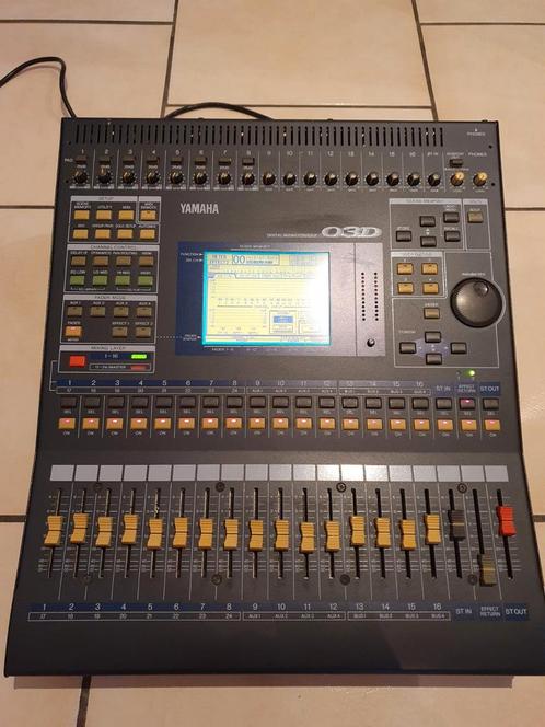Yamaha 03d, Musique & Instruments, Tables de mixage, Utilisé, 10 à 20 canaux, Enlèvement