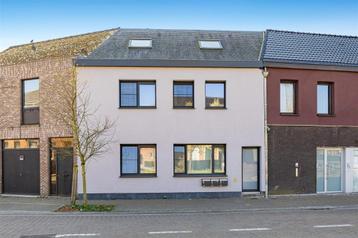 Appartement te koop met fantastisch uitzicht en ruim terras! beschikbaar voor biedingen