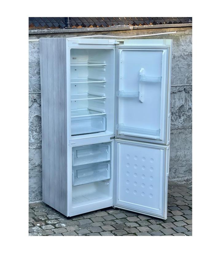 Samsung No Frost koelkast met vriesvak, Elektronische apparatuur, Koelkasten en IJskasten, Gebruikt, Ophalen