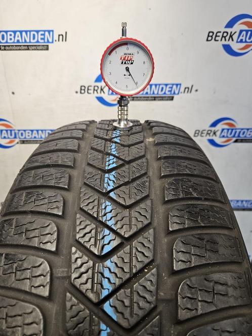 2x Pirelli Sottozero 3 (J) 225/40 R19 93H 225/40/19 2254019, Auto-onderdelen, Banden en Velgen, Band(en), Winterbanden, 19 inch