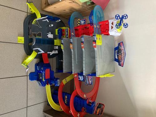 Autogarage majorette super chase center, Kinderen en Baby's, Speelgoed |Speelgoedvoertuigen, Ophalen