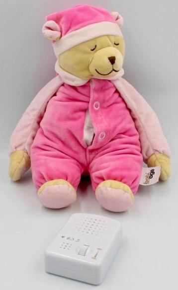 Heel zachte knuffel Babiage Doodoo beer met slaapmuts, Kinderen en Baby's, Ophalen of Verzenden, Nieuw, Beer