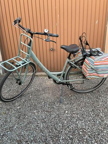 Mooie meisjesfiets  beschikbaar voor biedingen
